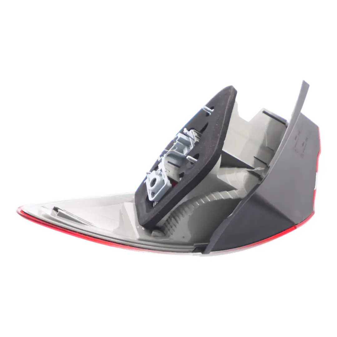 Luz Trasera Izquierda Panel lateral luces traseras LED para Mercedes W246 con número de pieza A2468200564 Mercedes W246 Luz Trasera Izquierda Panel lateral luces traseras LED - SKU A2468200564 - Número de pieza A2468200564