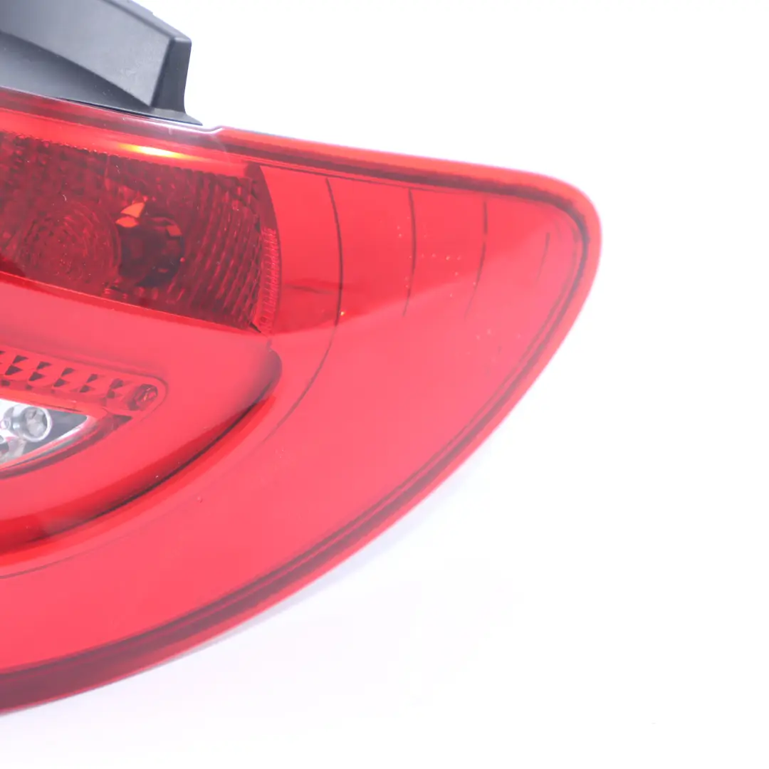Mercedes W246 Lampa Prawy Tył Prawa Tylna LED - SKU A2468200664 - Numer Części A2468200664