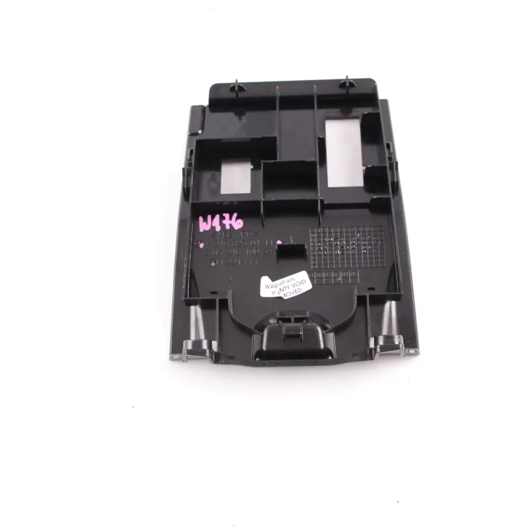 Mercedes W176 W246 Coperchio porta USB presa spina connettore rivestimento nero - SKU A2468230411 - Numero di parte A2468230411