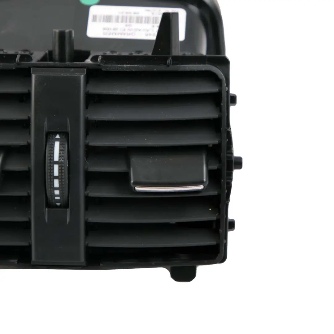 Consola Central Rejilla de Ventilación Trasera Negro para Mercedes W176 con número de pieza A2468300003 Mercedes W176 Consola Central Rejilla de Ventilación Trasera Negro - SKU A2468300003 - Número de pieza A2468300003