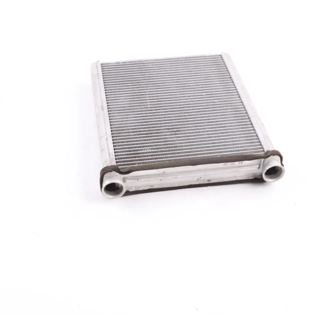 Klimaanlage A/C Heater Matrix Verdampfer für Mercedes W176 W246 mit Teilenummer A2468300161 Mercedes W176 W246 Klimaanlage A/C Heater Matrix Verdampfer - SKU A2468300161 - Teilenummer A2468300161