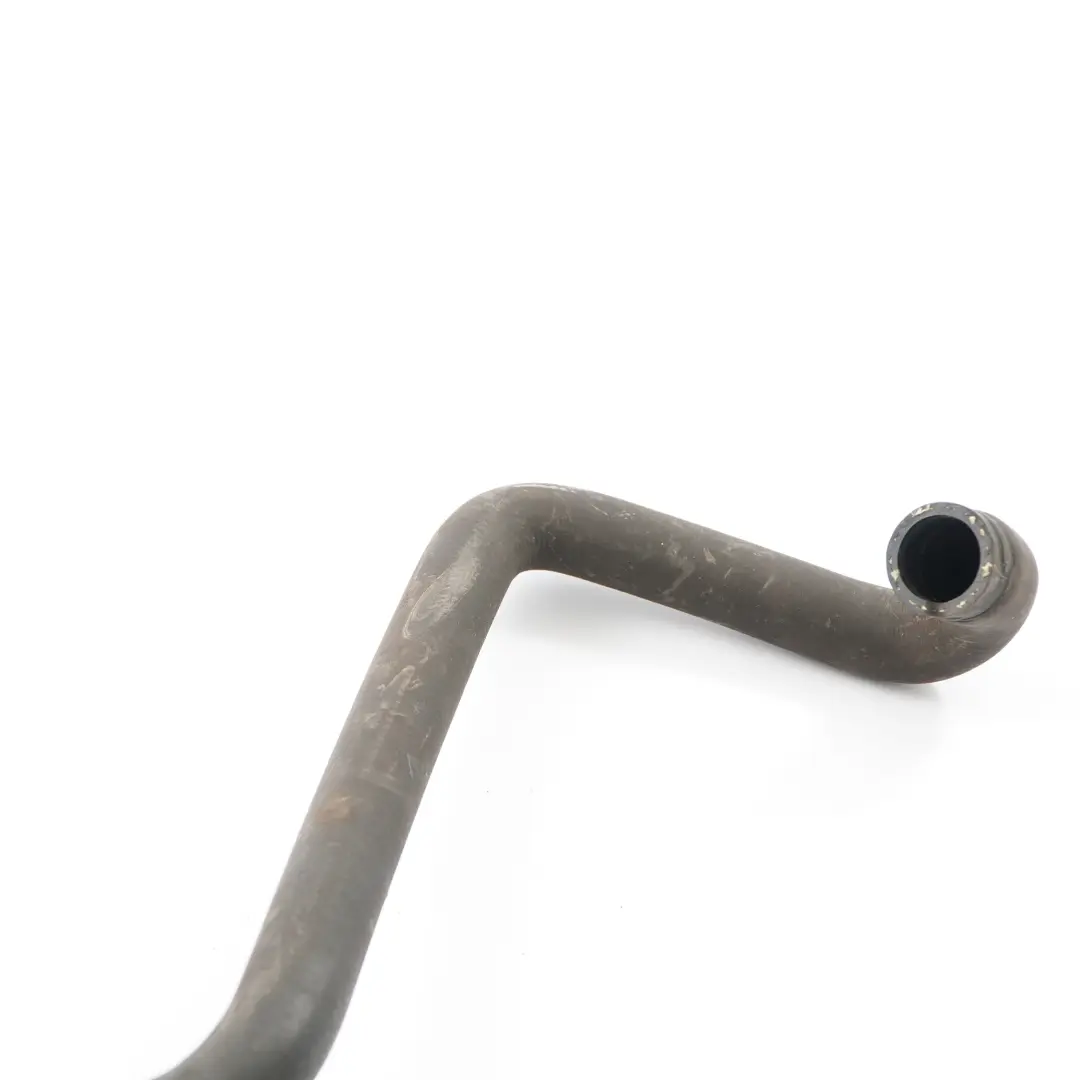 Tubo dell'acqua Mercedes W176 W246 M270 Linea tubo raffreddamento per con numero di parte A2468303096 Tubo dell'acqua Mercedes W176 W246 M270 Linea tubo raffreddamento - SKU A2468303096 - Numero di parte A2468303096