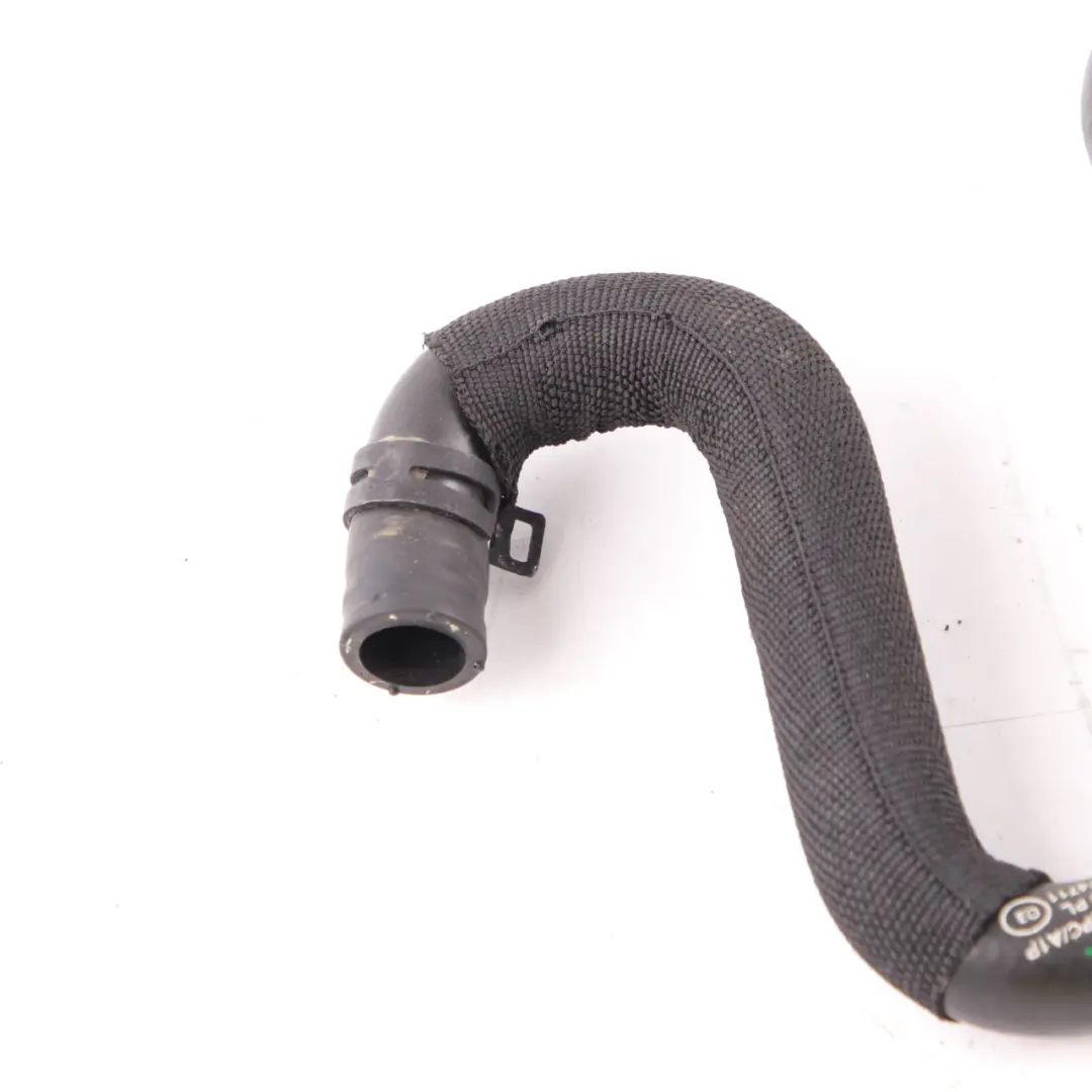 OM651 Acqua Tubo Refrigerante Scambiatore Calore per Mercedes W176 W246 con numero di parte A2468303196 Mercedes W176 W246 OM651 Acqua Tubo Refrigerante Scambiatore Calore - SKU A2468303196 - Numero di parte A2468303196