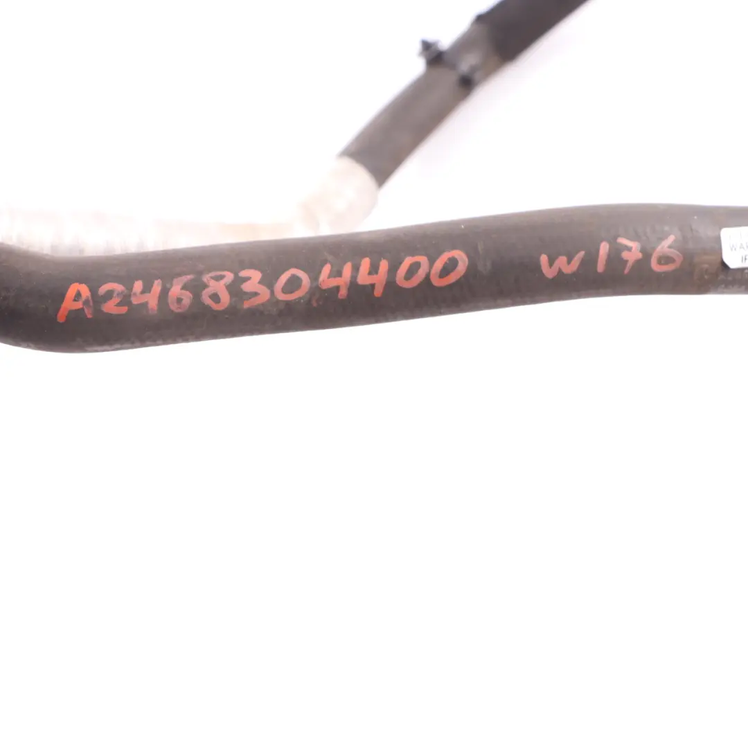 Przewód Wąż Chłodzenia Wody do Mercedes W176 W246 o numerze A2468308800 Mercedes W176 W246 Przewód Wąż Chłodzenia Wody - SKU A2468308800 - Numer Części A2468308800