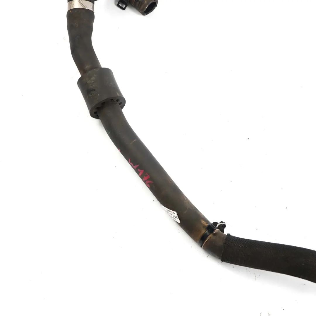 tuyau de liquide de refroidissement pompe pour Mercedes W176 à propos du numéro de pièce A2468308900 Mercedes W176 tuyau de liquide de refroidissement pompe - SKU A2468308900-1 - Numéro de pièce A2468308900