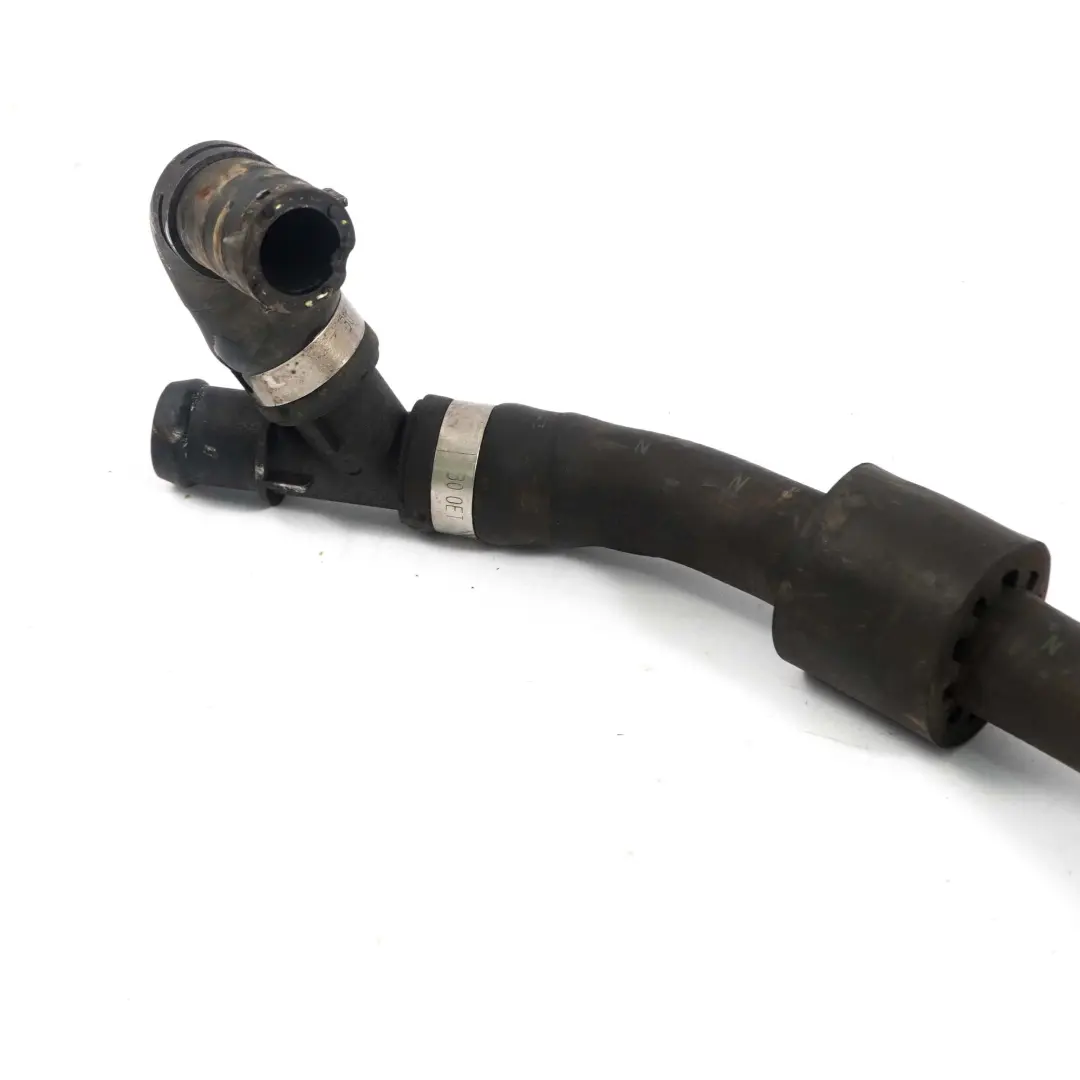 Mercedes W176 Tubo Refrigerante Pompa Acqua Linea Raffreddamento - SKU A2468308900-1 - Numero di parte A2468308900