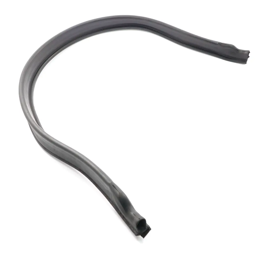 Vorderseite Scuttle Panel Wettergummi Dichtung für Mercedes W246 mit Teilenummer A2468310042 Mercedes W246 Vorderseite Scuttle Panel Wettergummi Dichtung - SKU A2468310042 - Teilenummer A2468310042