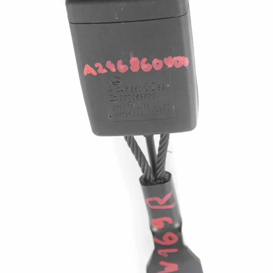 Boucle de ceinture de sécurité Mercedes W176 W246 Avant Gauche Droite pour à propos du numéro de pièce A2468600269 Boucle de ceinture de sécurité Mercedes W176 W246 Avant Gauche Droite - SKU A2468600269 - Numéro de pièce A2468600269