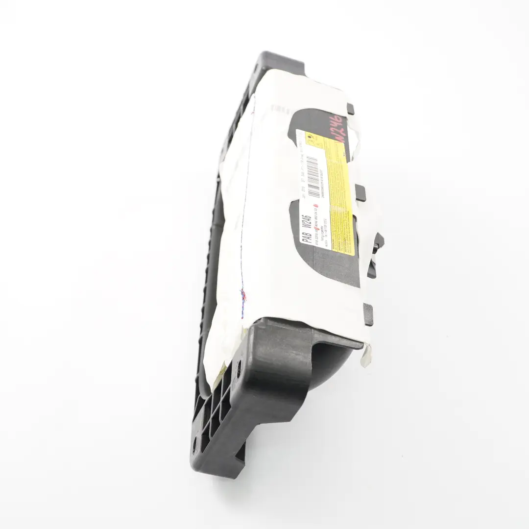 Salpicadero Módulo Aire Lado Pasajero Lado Salpicadero para Mercedes W246 con número de pieza A2468600402 Mercedes W246 Salpicadero Módulo Aire Lado Pasajero Lado Salpicadero - SKU A2468600402 - Número de pieza A2468600402