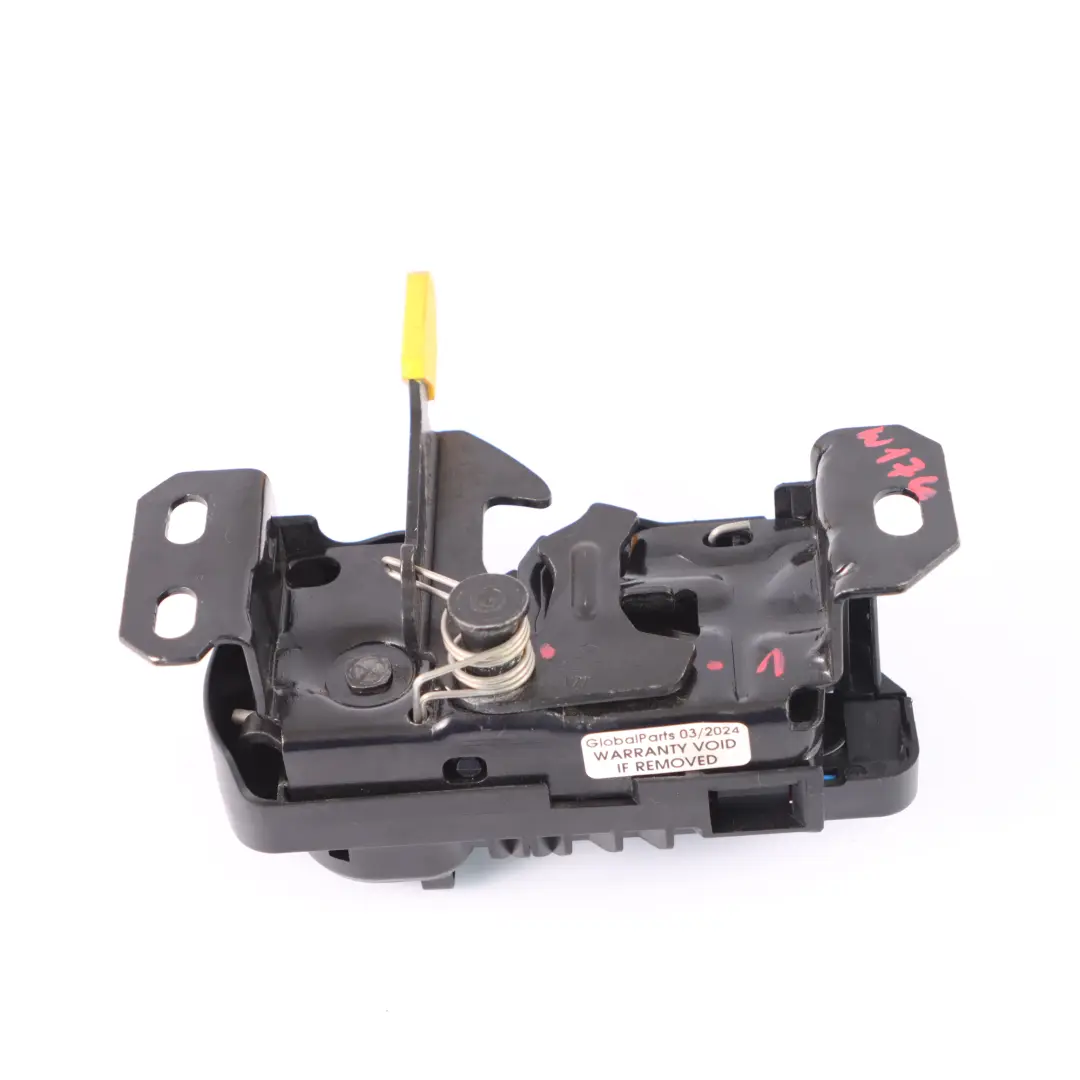 Motorhaubenentriegelung untere Riegelfalle für Mercedes W176 W246 mit Teilenummer A2468800460 Mercedes W176 W246 Motorhaubenentriegelung untere Riegelfalle - SKU A2468800460-1 - Teilenummer A2468800460