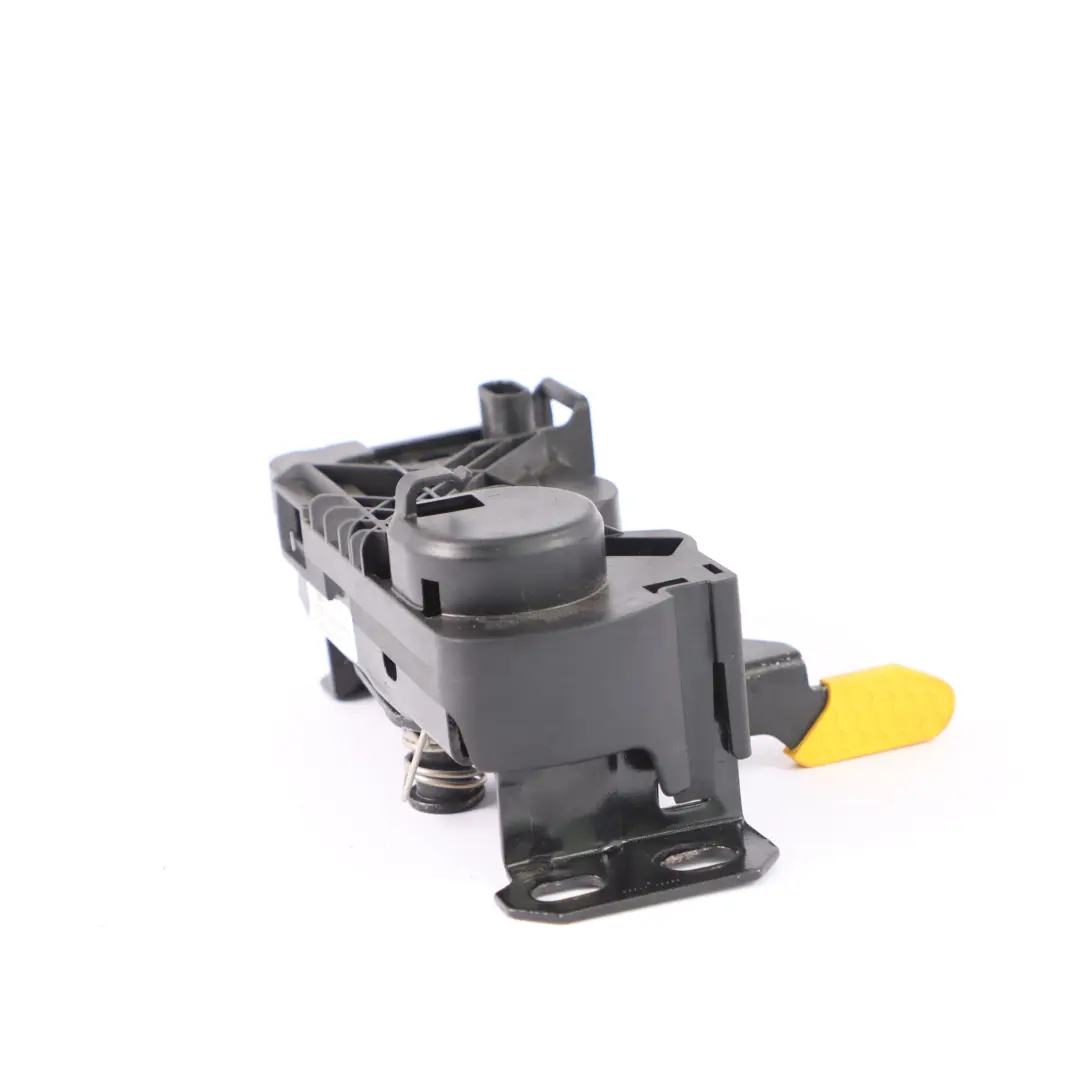 Zamek Rygiel Maski Przód do Mercedes W176 W246 o numerze A2468800460 Mercedes W176 W246 Zamek Rygiel Maski Przód - SKU A2468800460-1 - Numer Części A2468800460