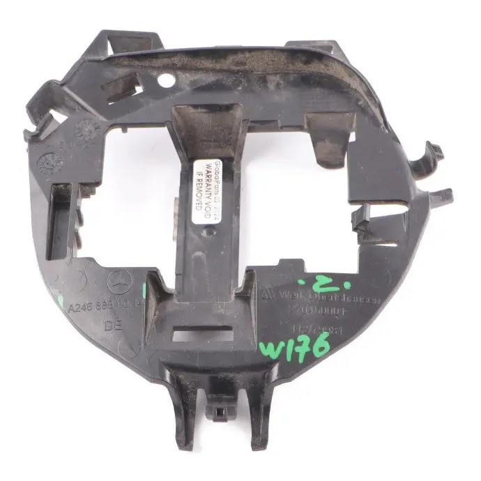 Griglia Anteriore Supporto Staffa Radar per Mercedes W176 W246 con numero di parte A2468880014 Mercedes W176 W246 Griglia Anteriore Supporto Staffa Radar - SKU A2468880014 - Numero di parte A2468880014