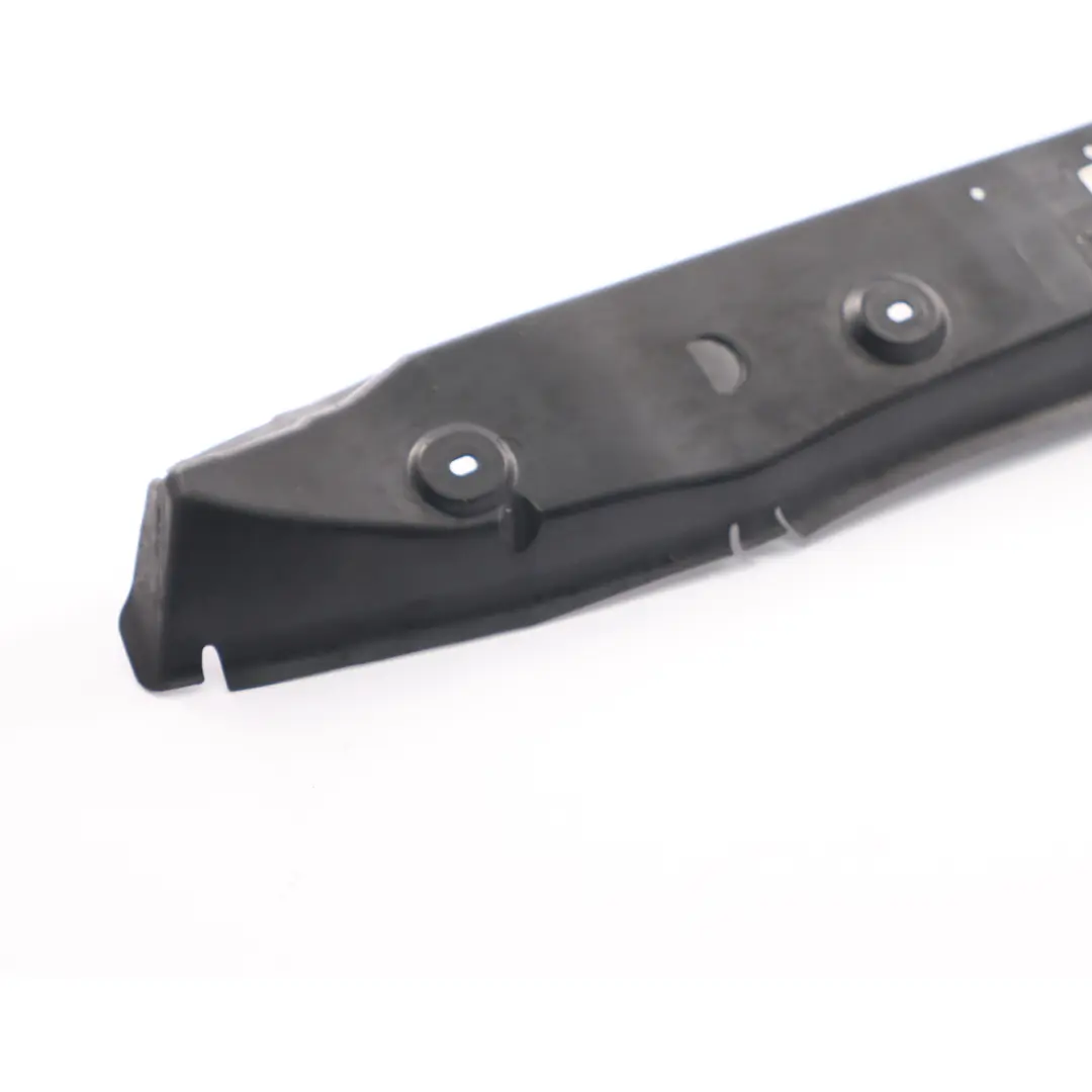 Mercedes W246 Supporto parafango anteriore sinistro Supporto alare - SKU A2468890925 - Numero di parte A2468890925