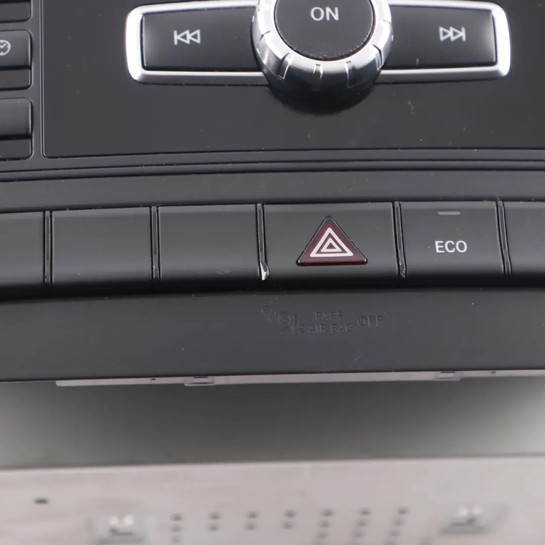 Mercedes W176 W246 Radio Jednostka główna COMAND Navi Player - SKU A2469000012-1 - Numer Części A2469000012