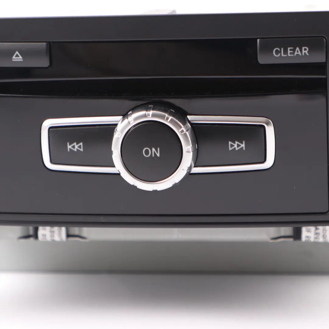 Mercedes W176 W246 Unité principale de radio COMAND Navi Player Control Unit - SKU A2469000012 - Numéro de pièce A2469000012