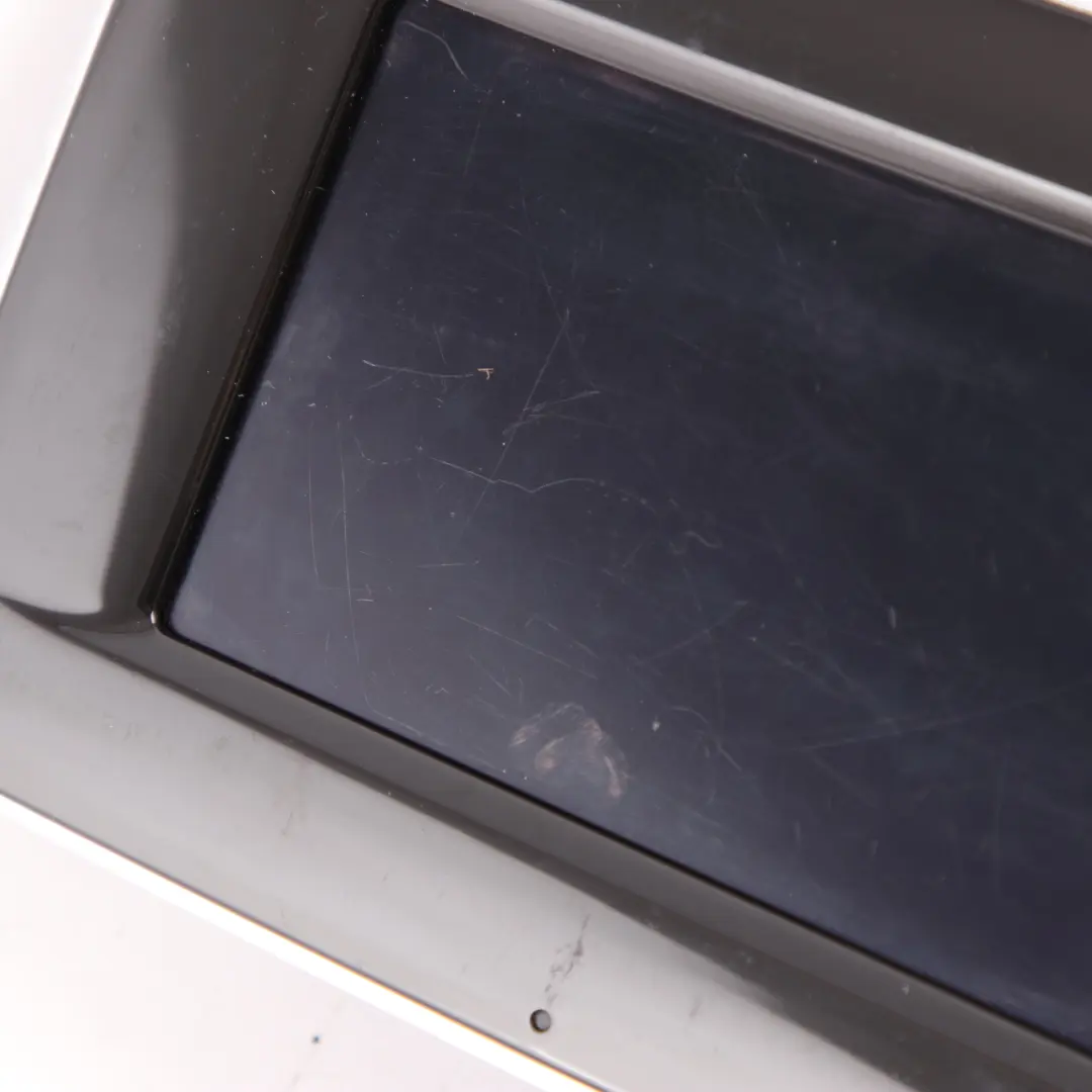 Display Bildschirm Zentrale Armaturenbrett für Mercedes W176 W246 mit Teilenummer A2469001206 Mercedes W176 W246 Display Bildschirm Zentrale Armaturenbrett - SKU A2469001206 - Teilenummer A2469001206