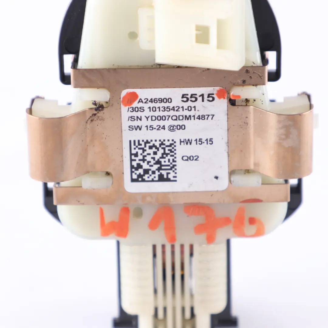 Sensore Pioggia Unità Controllo Telecamera Parabrezza per Mercedes W176 con numero di parte A2469005515 Mercedes W176 Sensore Pioggia Unità Controllo Telecamera Parabrezza - SKU A2469005515 - Numero di parte A2469005515