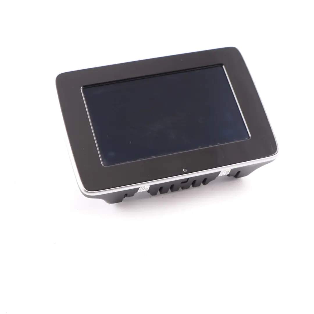 Schermo display navigazione radio satellitare per Mercedes W176 W246 con numero di parte A2469007018 Mercedes W176 W246 Schermo display navigazione radio satellitare - SKU A2469007018 - Numero di parte A2469007018
