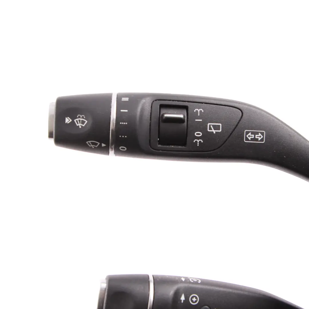 Interruttore anello slittamento volante Indicatore per Mercedes W176 con numero di parte A2469008417 Mercedes W176 Interruttore anello slittamento volante Indicatore - SKU A2469008417 - Numero di parte A2469008417