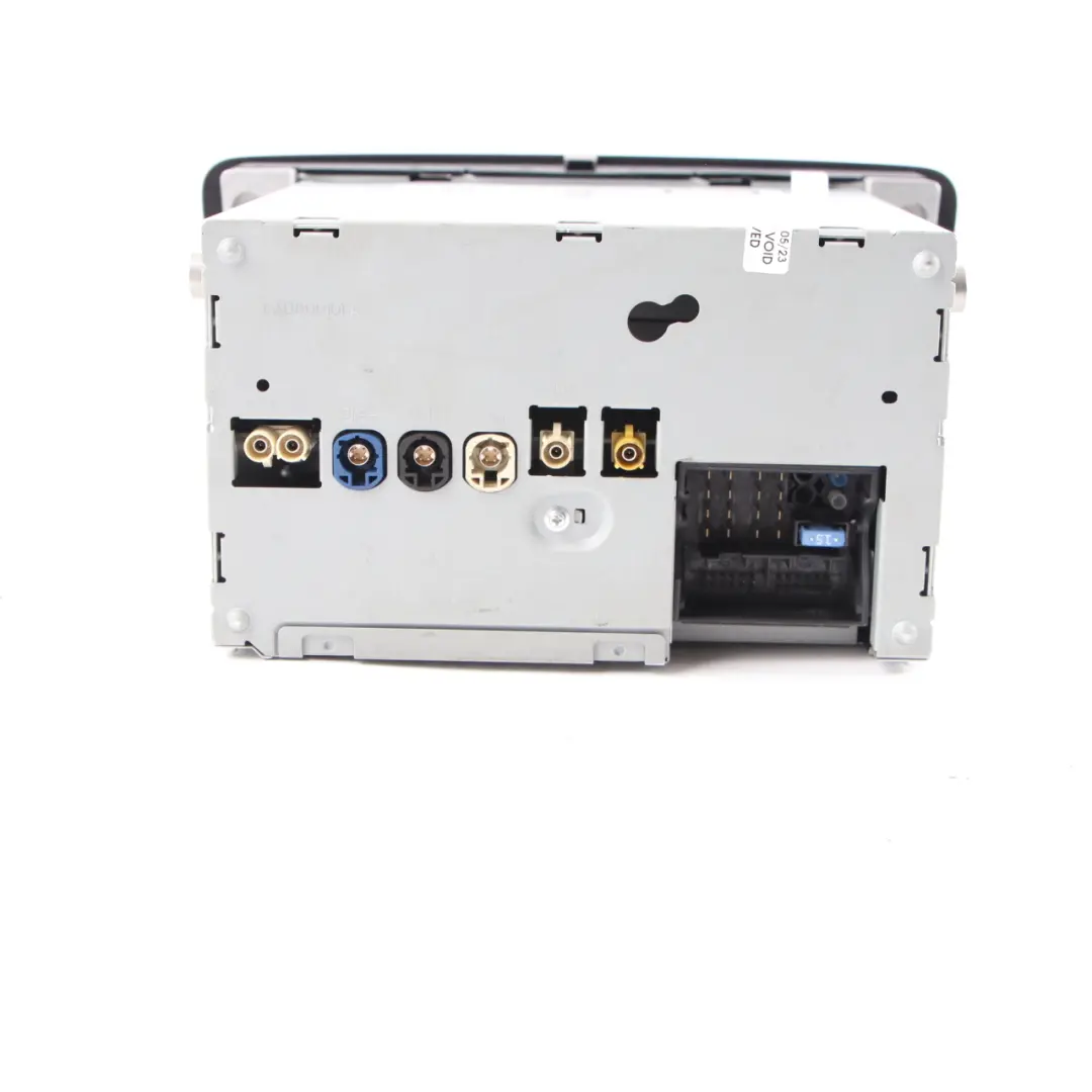 Radio Head Unit Mercedes W176 W246 Audio 20 Media Player Navigation to with Part number A2469008819 Radio Head Unit Mercedes W176 W246 Audio 20 Media Player Navigation - SKU A2469008819 - Part number A2469008819