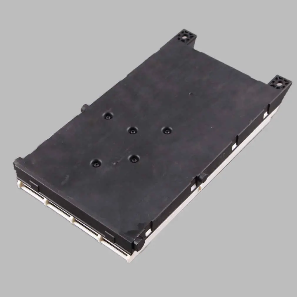 Control Unit Mercedes W176 W246 Body Control Module BCM ECU to with Part number A2469009112 Control Unit Mercedes W176 W246 Body Control Module BCM ECU - SKU A2469009112 - Part number A2469009112