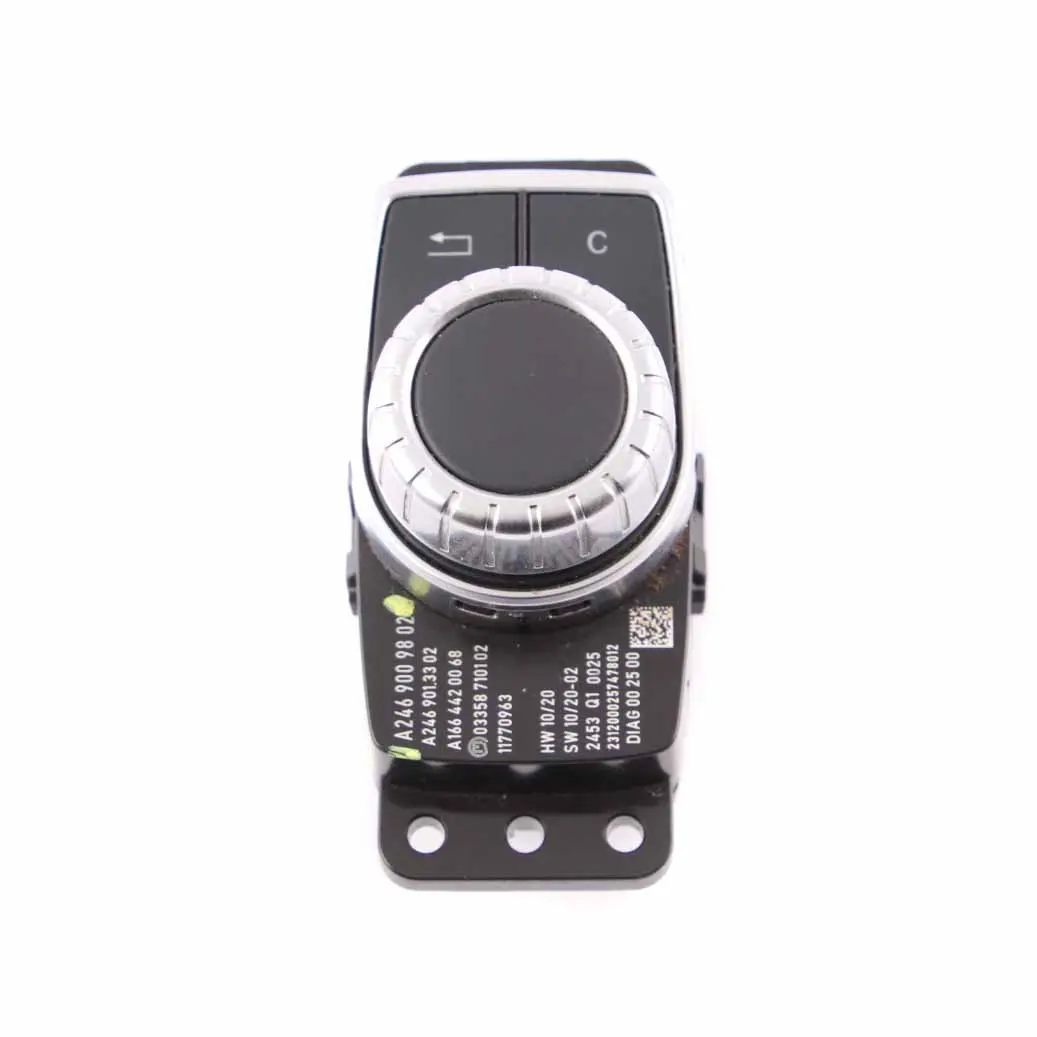 Unité de contrôle boutons fonction radiocommandes pour Mercedes W176 à propos du numéro de pièce A2469009802 Mercedes W176 Unité de contrôle boutons fonction radiocommandes - SKU A2469009802 - Numéro de pièce A2469009802