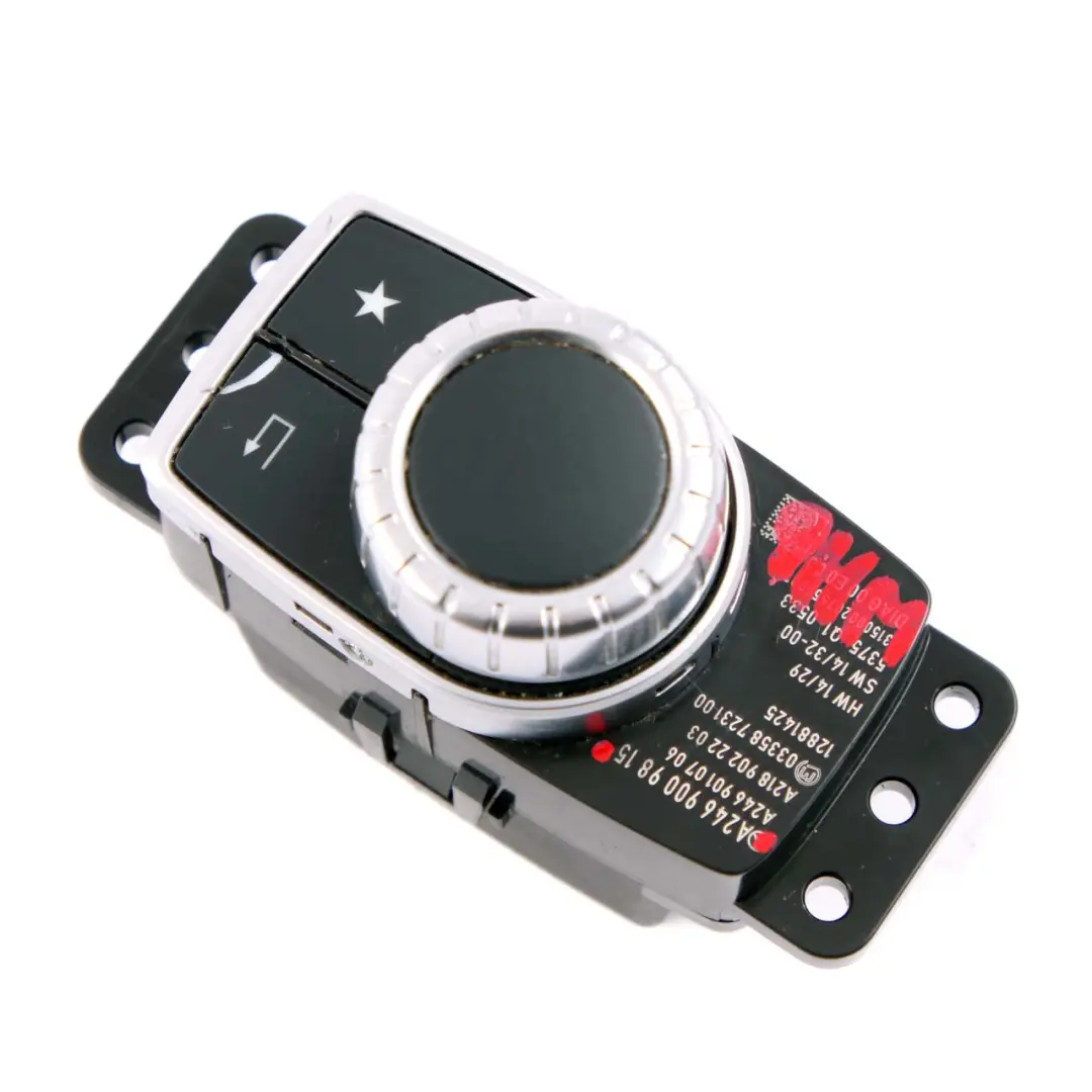 Manopola dell'interruttore Mercedes W176 W246 Comandante navigatore satellitare per con numero di parte A2469009815 Manopola dell'interruttore Mercedes W176 W246 Comandante navigatore satellitare - SKU A2469009815 - Numero di parte A2469009815