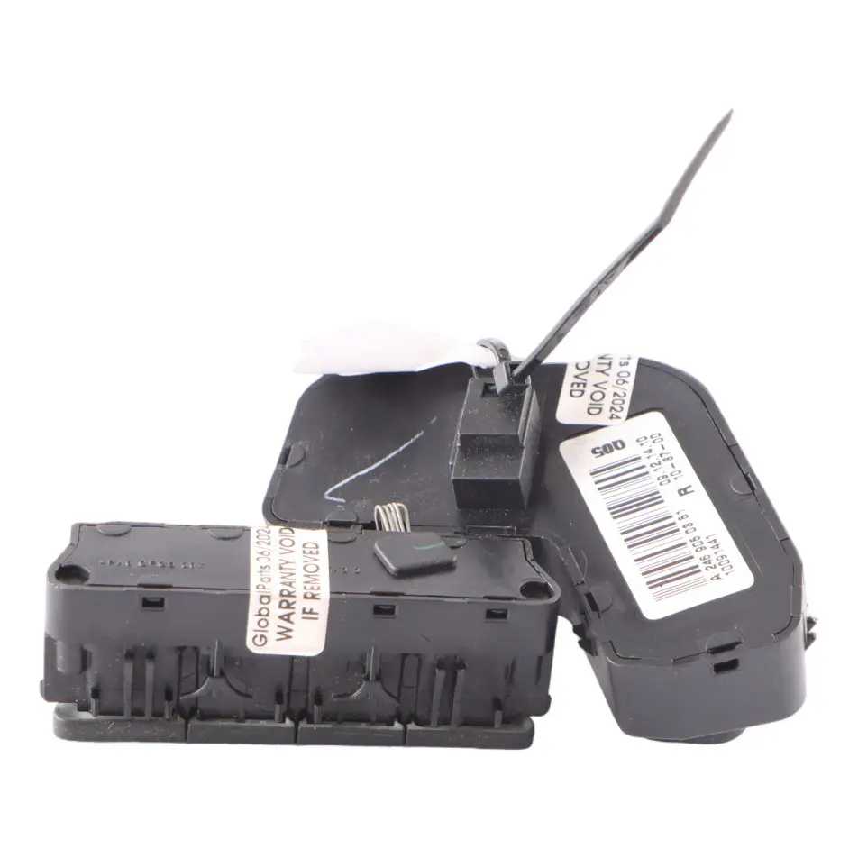 Interruptor Asiento Mercedes W176 W246 Regulación Delantera Derecha para con número de pieza A2469050351 Interruptor Asiento Mercedes W176 W246 Regulación Delantera Derecha - SKU A2469050351 - Número de pieza A2469050351