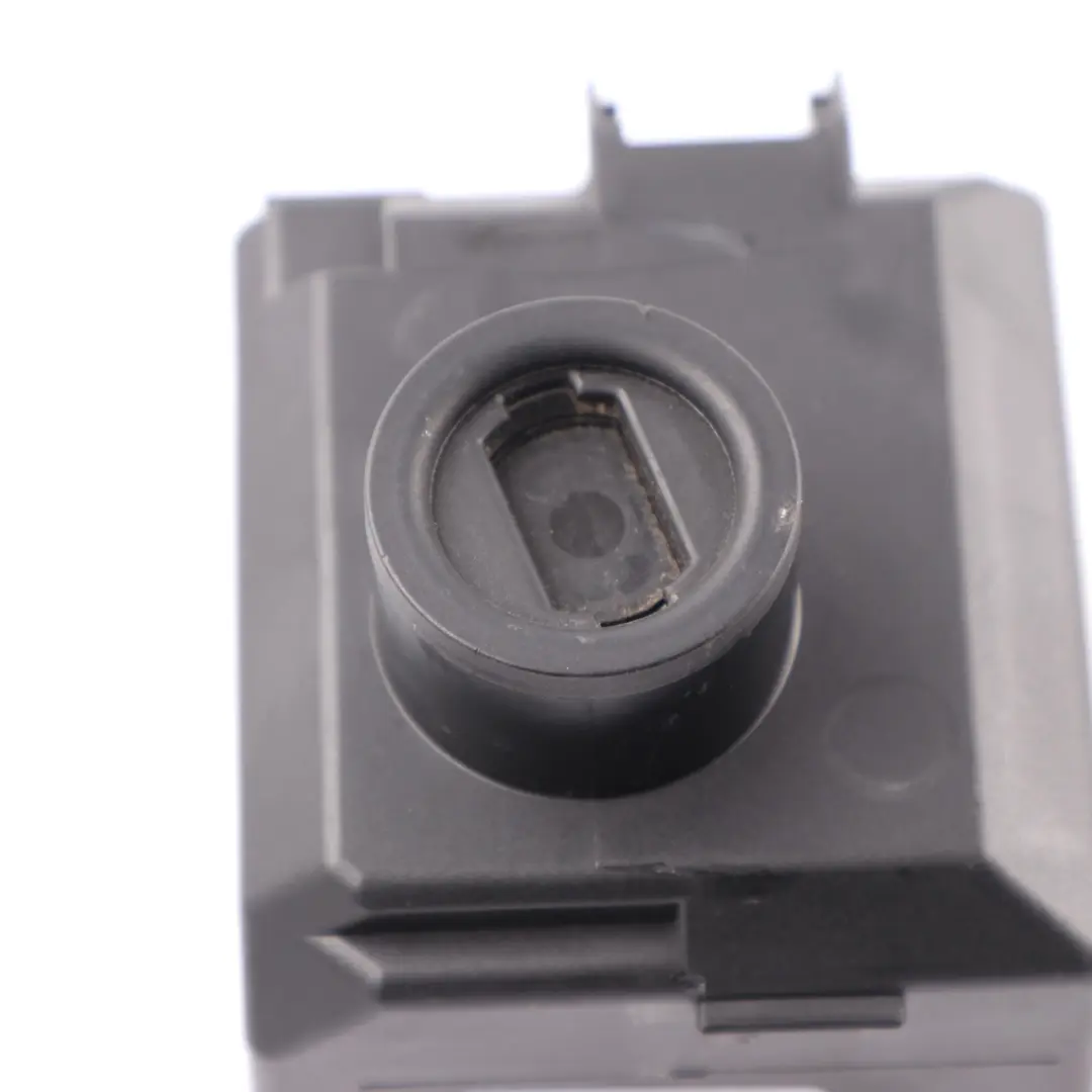 Mercedes W176 W246 Zündschalter Schlüsselleser Schlosssteuergerät - SKU A2469051002 - Teilenummer A2469051002