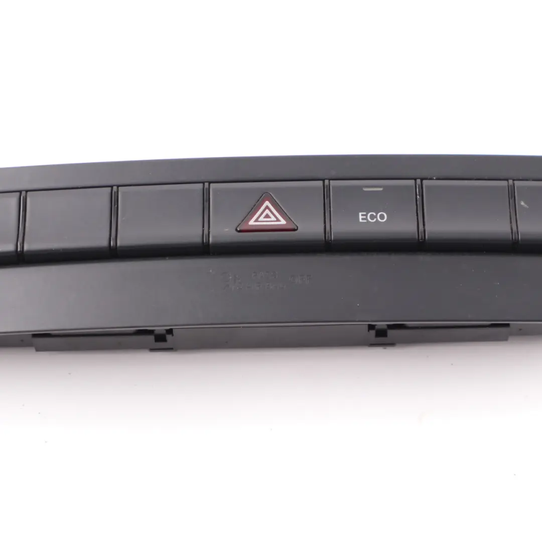  Interruttore pericolo Mercedes W176 W246 Console centrale Pannello - SKU A2469051201-1 - Numero di parte A2469051201