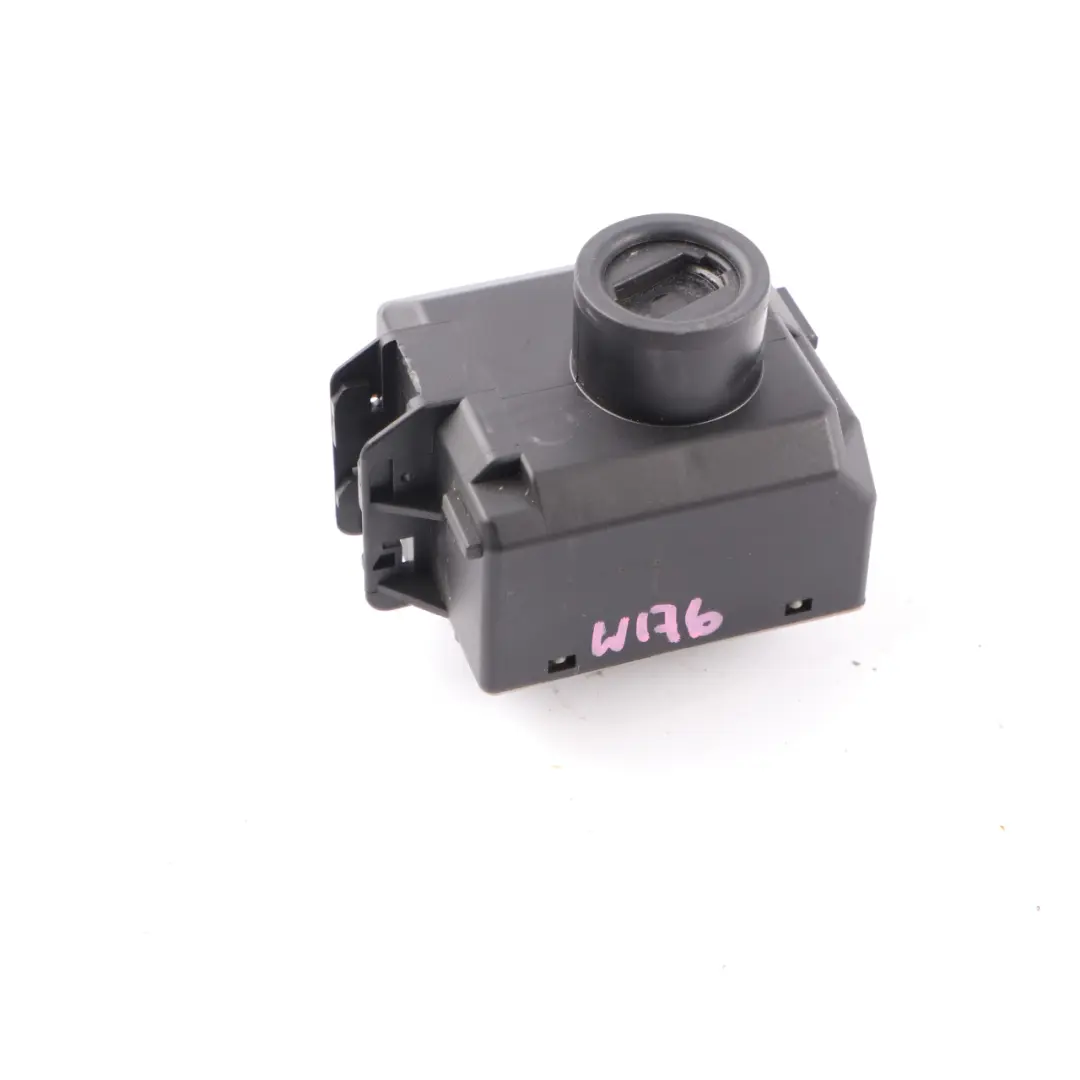 Interrupteur Allumage Unité Commande Verrouillage pour Mercedes W176 W246 à propos du numéro de pièce A2469055103 Mercedes W176 W246 Interrupteur Allumage Unité Commande Verrouillage - SKU A2469051402 - Numéro de pièce A2469055103