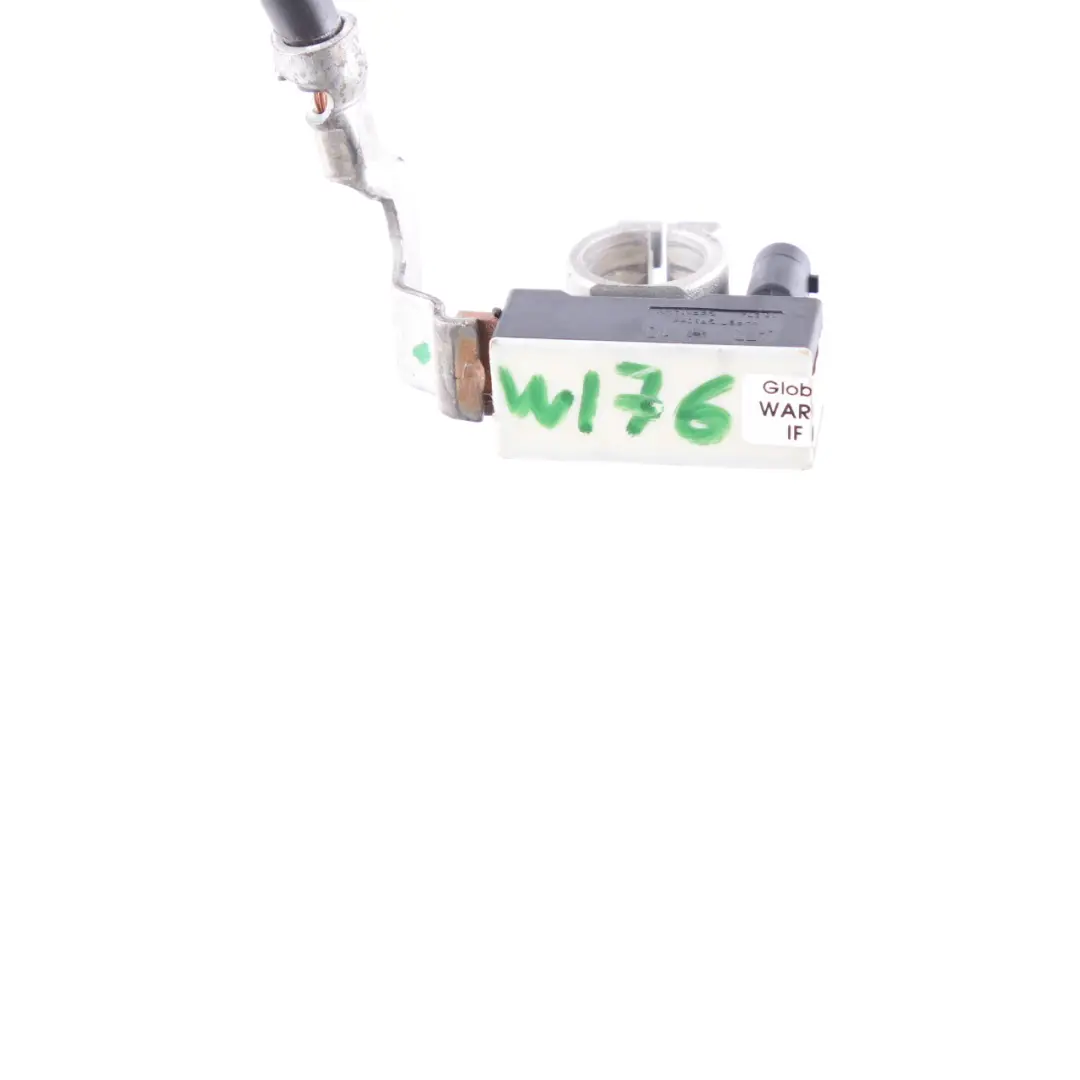 W156 W176 Przewód Akumulatora Ujemny Masowy Klema do Mercedes o numerze A2469052403 Mercedes W156 W176 Przewód Akumulatora Ujemny Masowy Klema - SKU A2469052403 - Numer Części A2469052403