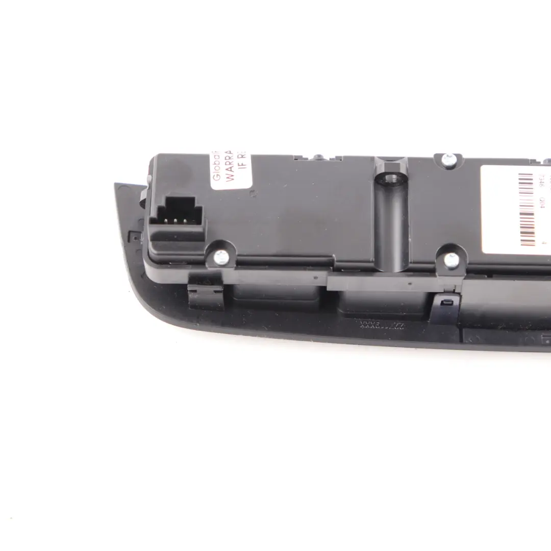 Mercedes W176 Przełącznik Ogrzewania Siedzenia PDC Awaryjne - SKU A2469058102 - Numer Części A2469058102