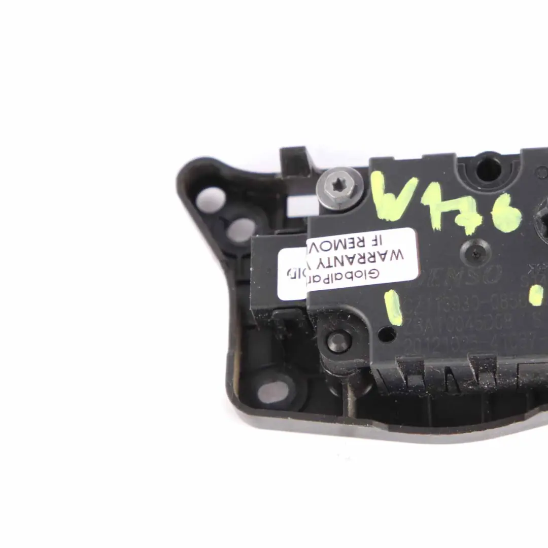 Heizungsmatrix Klappensteuerung Klappenmotoreinheit für Mercedes W176 W246 C117 mit Teilenummer A2469064400 Mercedes W176 W246 C117 Heizungsmatrix Klappensteuerung Klappenmotoreinheit - SKU A2469064400 - Teilenummer A2469064400