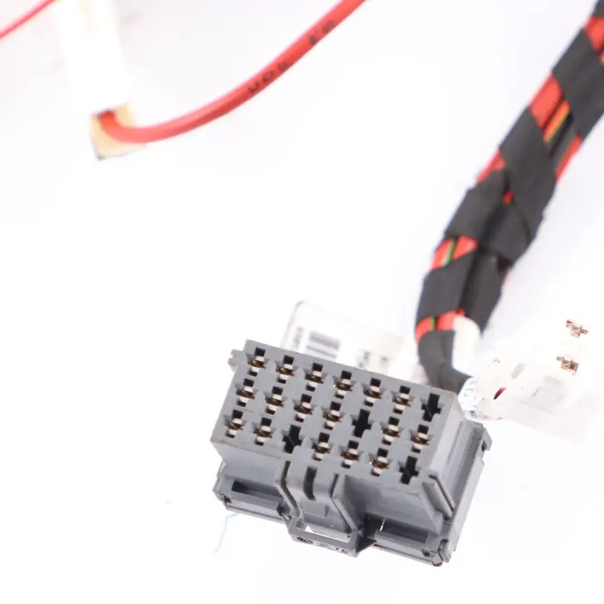 Fuse Relay Box Unit Cables Wiring Loom to Mercedes W176 W246 C117 with Part number A2469067100 Mercedes W176 W246 C117 Fuse Relay Box Unit Cables Wiring Loom - SKU A2469067100-1 - Part number A2469067100