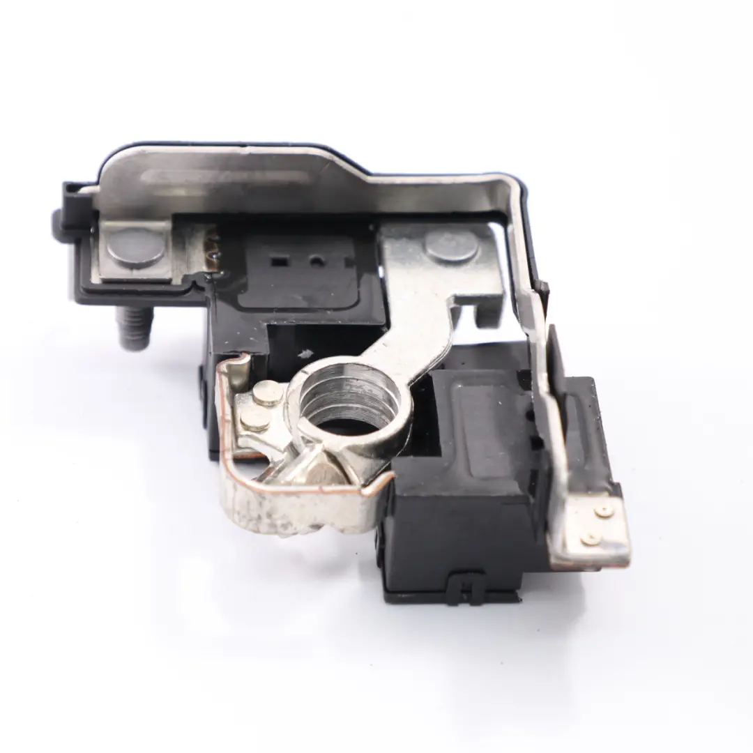 Batteria polo positivo più cavo terminale per Mercedes C117 W176 W246 con numero di parte A2469067901 Mercedes C117 W176 W246 Batteria polo positivo più cavo terminale - SKU A2469067901 - Numero di parte A2469067901