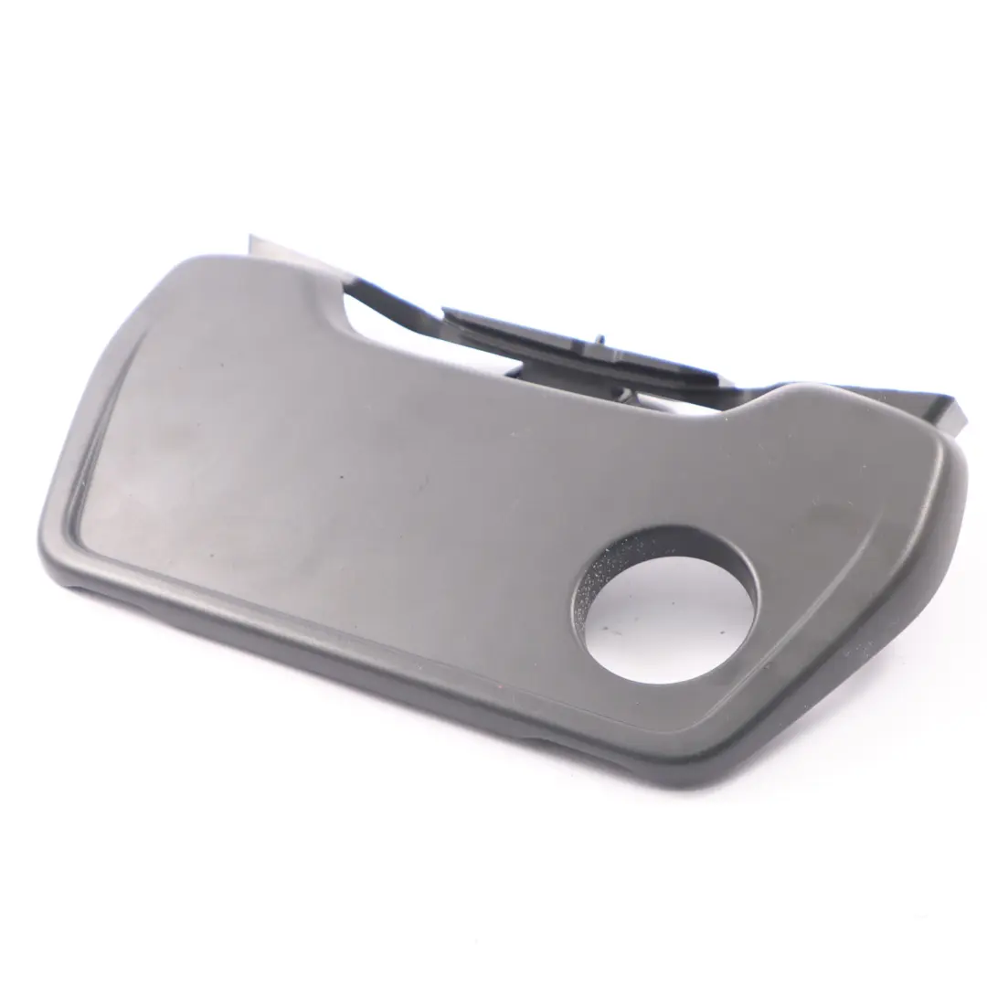 Mercedes W246 Siège Table Pliante Gauche Droite Plaque Recouvrement - SKU A2469101601 - Numéro de pièce A2469101601