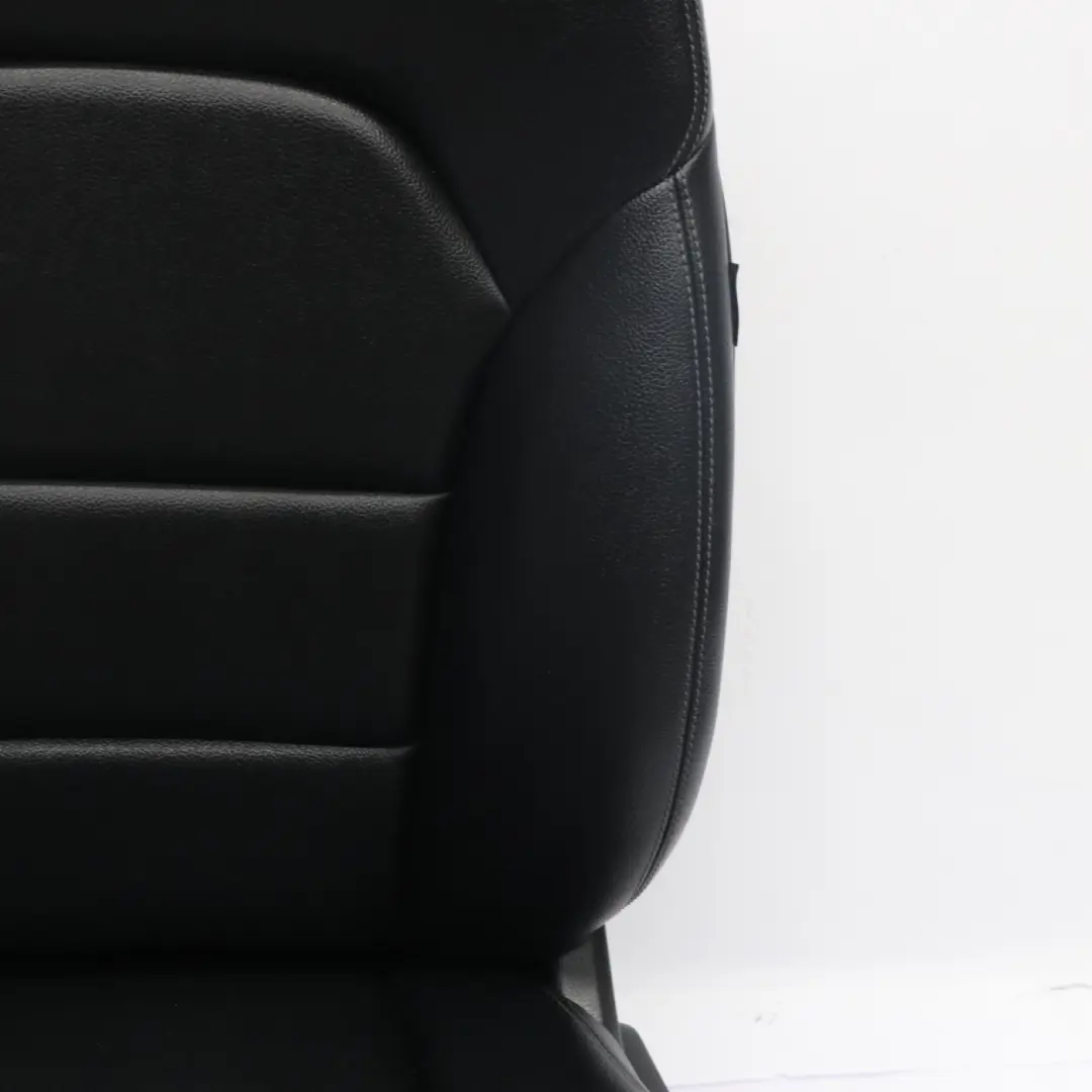 Siège avant Mercedes W176 Classe A gauche simili cuir noir pour à propos du numéro de pièce A2469105702 Siège avant Mercedes W176 Classe A gauche simili cuir noir - SKU A2469105702-1 - Numéro de pièce A2469105702