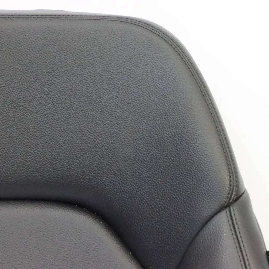 Sedile anteriore sinistro Rivestimento schienale finta pelle nero per Mercedes W176 con numero di parte A2469105702 Mercedes W176 Sedile anteriore sinistro Rivestimento schienale finta pelle nero - SKU A2469105702-5 - Numero di parte A2469105702