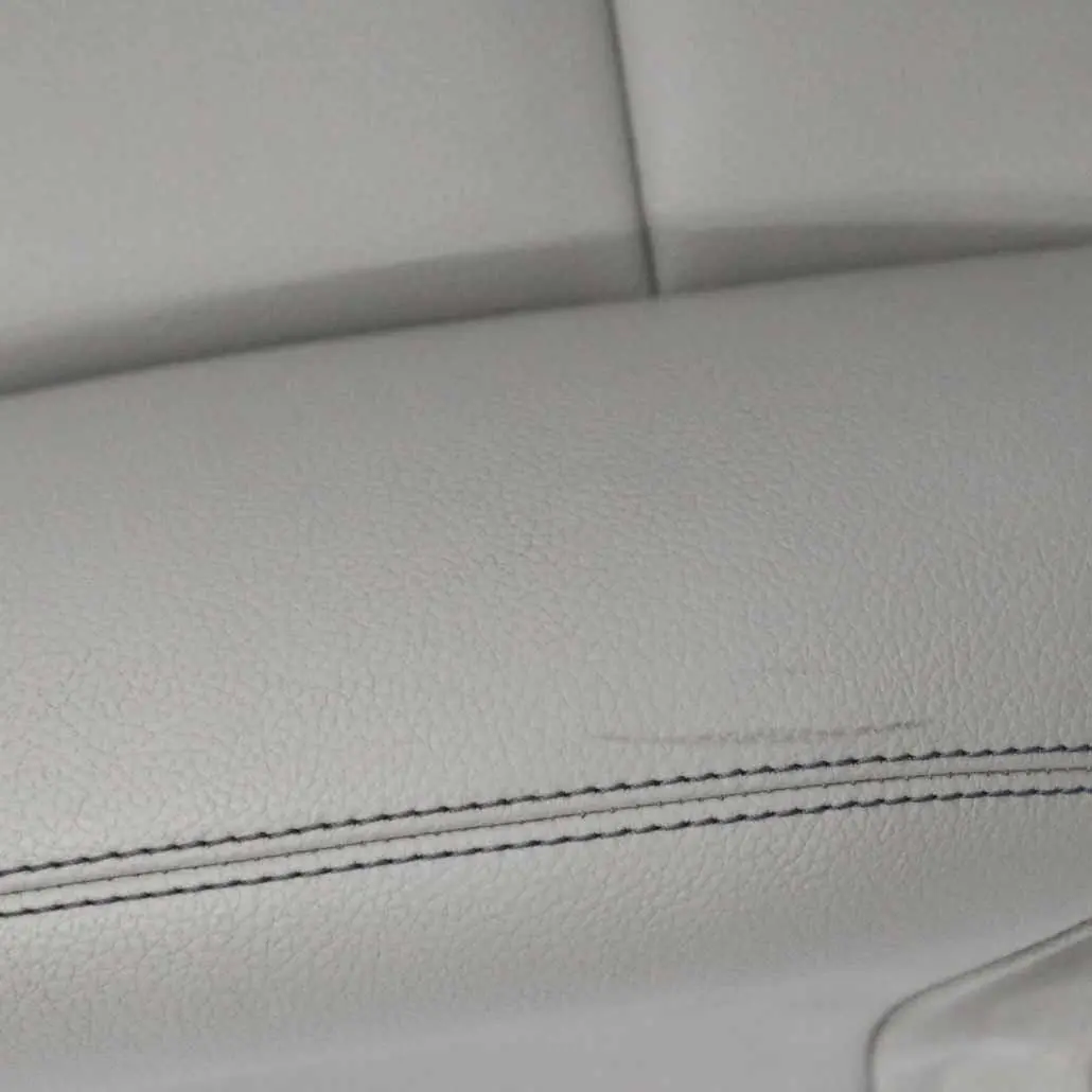 Mercedes W176 Vordersitz Links Beheizte Rückenlehne Abdeckung Kunstleder Grau - SKU A2469105702 - Teilenummer A2469105702