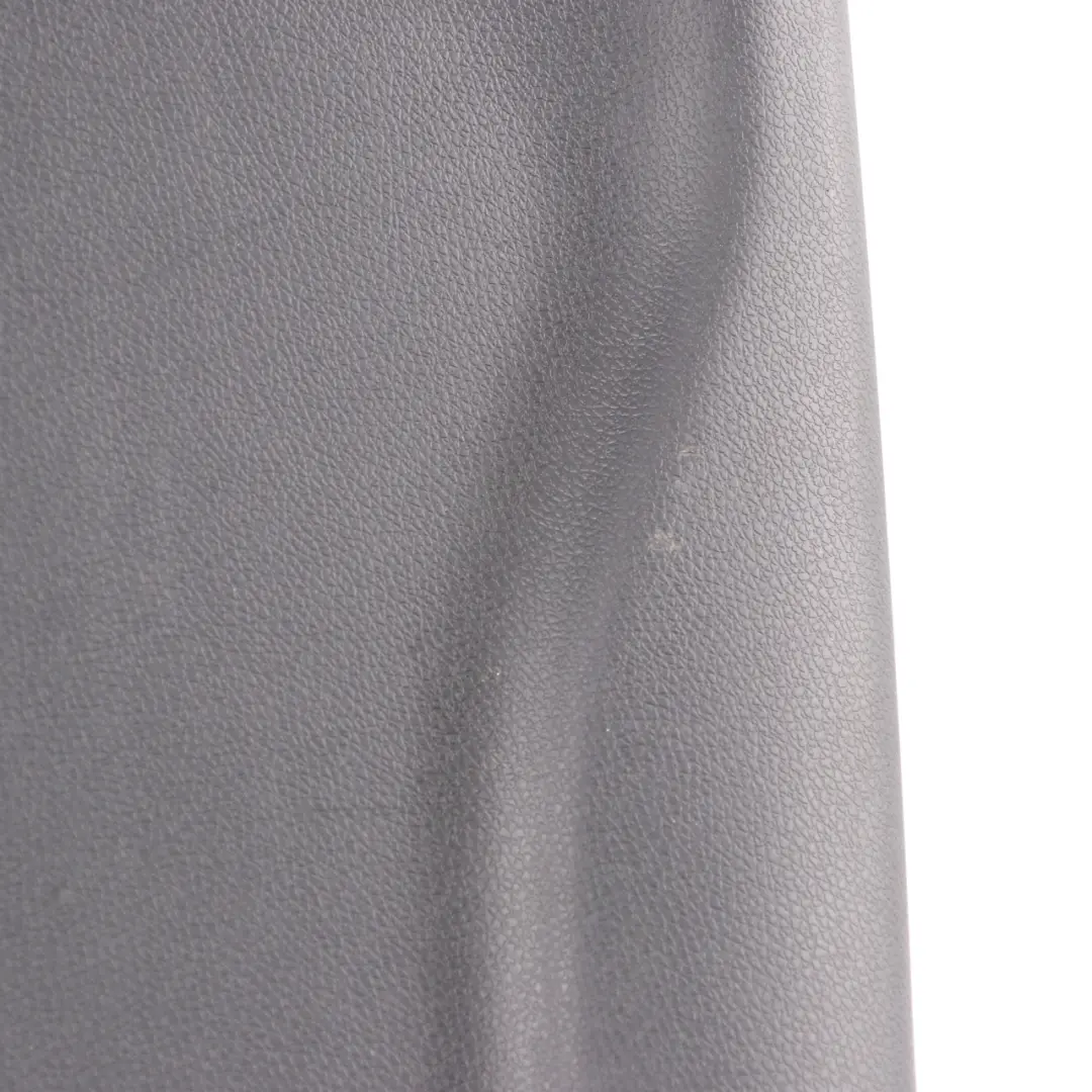 Sitz Verkleidung Abdeckung Lehne Hinten für Mercedes W176 W246 mit Teilenummer A2469107700 Mercedes W176 W246 Sitz Verkleidung Abdeckung Lehne Hinten - SKU A2469107700 - Teilenummer A2469107700