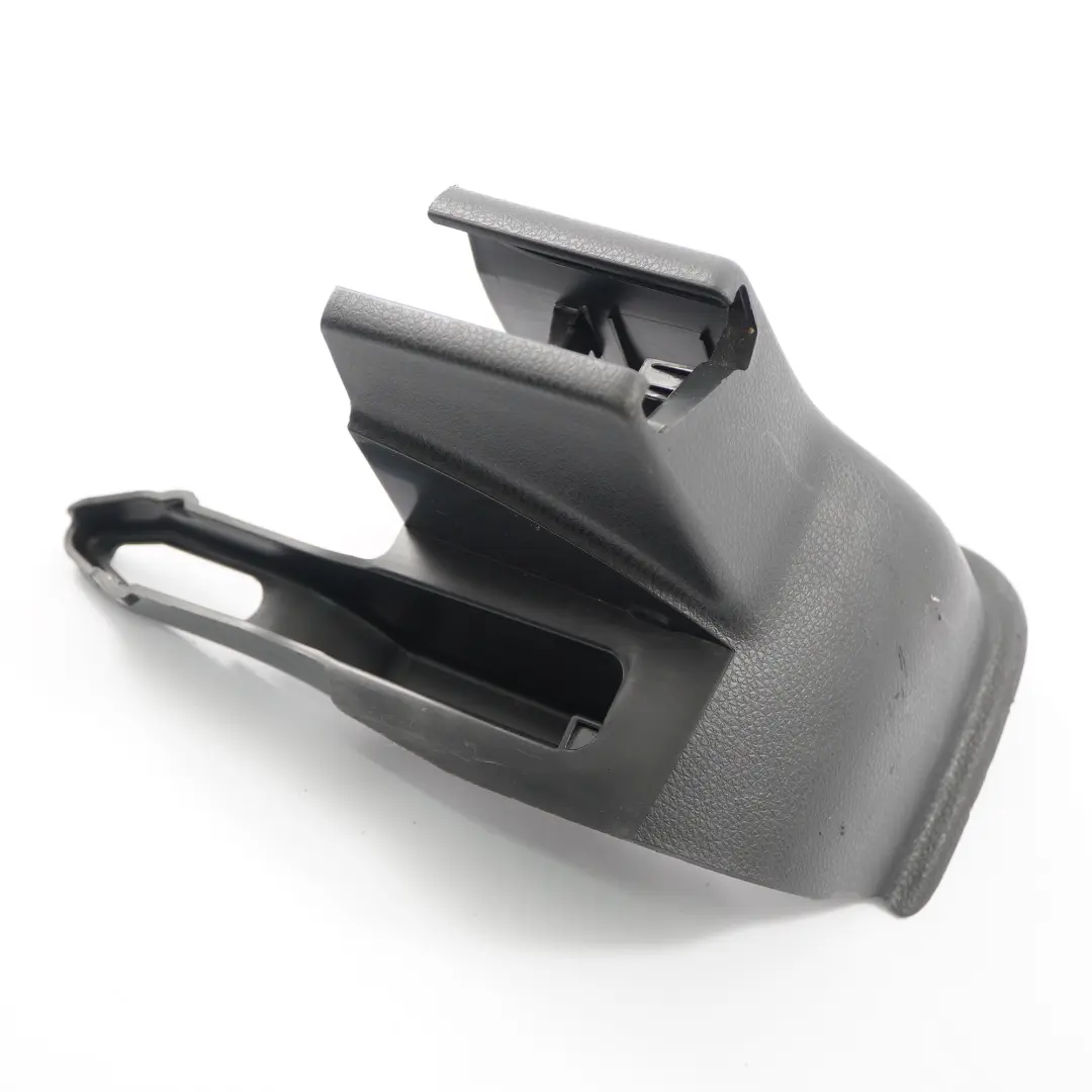  Housse de siège Mercedes W246 Avant Droite Panneau arrière Noir - SKU A2469190200 - Numéro de pièce A2469190200