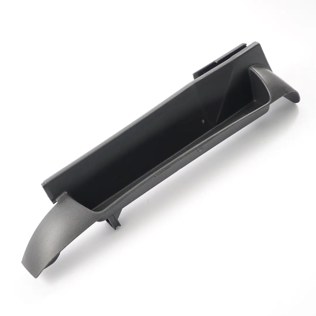 Mercedes W246 Cache rail de siège avant droit Trim Outside - SKU A2469190400 - Numéro de pièce A2469190400