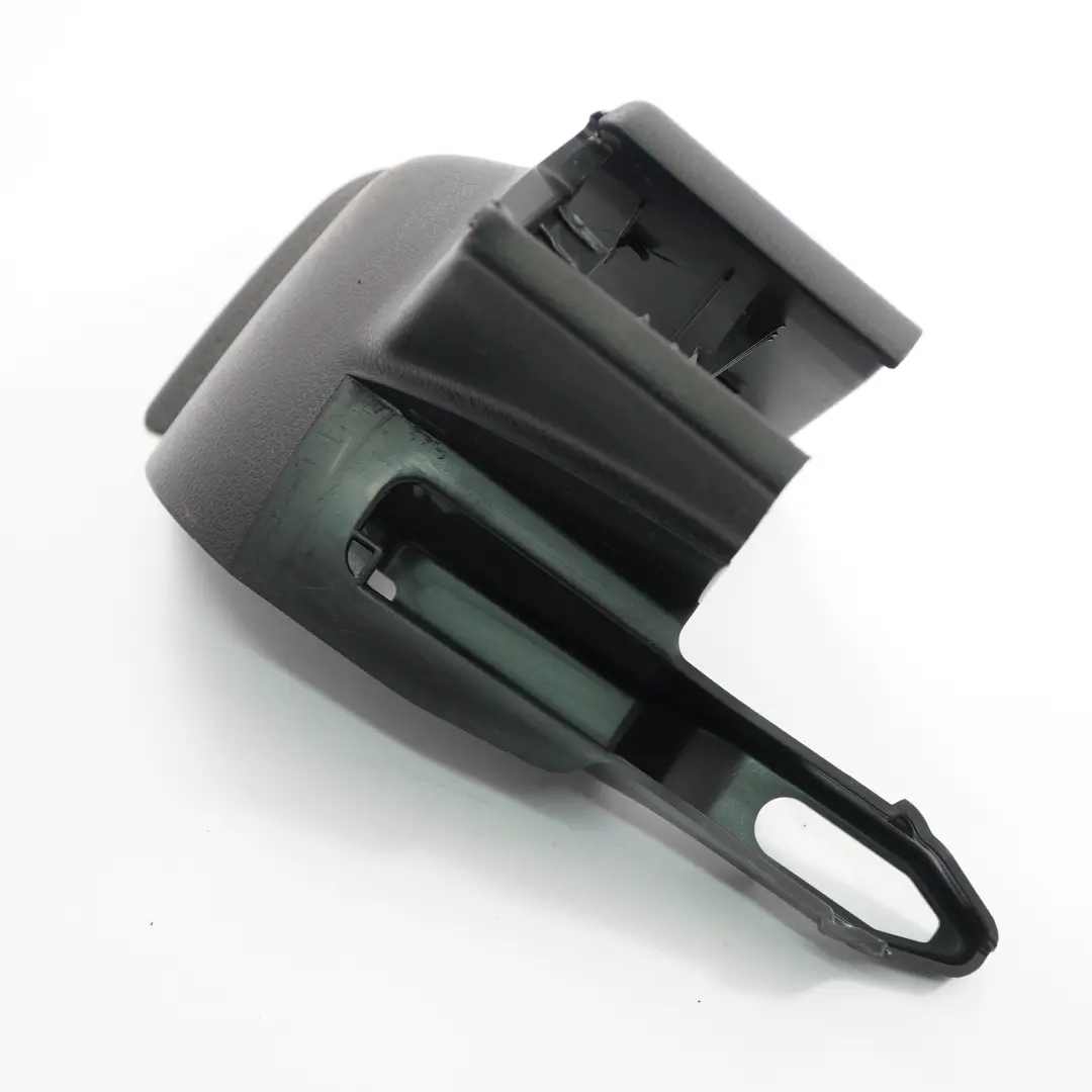 Mercedes W246 Asiento Rail Cubierta Delantera Derecha Recorte Exterior Trasero - SKU A2469190600 - Número de pieza A2469190600