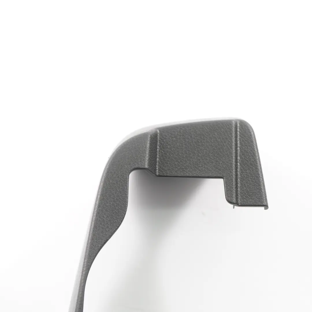 Banquette arrière Cache rail arrière Gauche garniture pour Mercedes W246 à propos du numéro de pièce A2469191300 Mercedes W246 Banquette arrière Cache rail arrière Gauche garniture - SKU A2469191300 - Numéro de pièce A2469191300