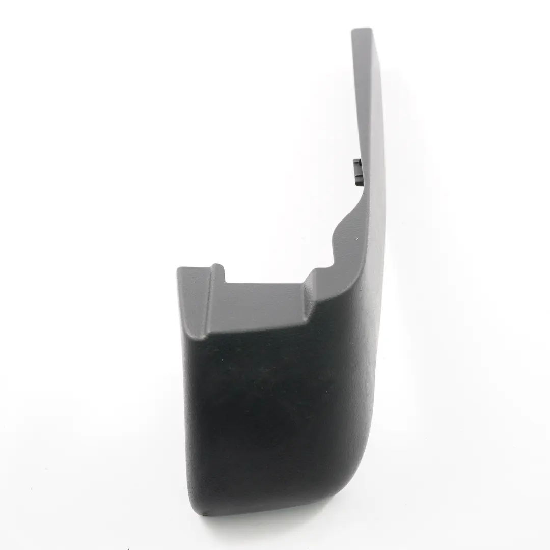 Banquette arrière Cache rail arrière Gauche garniture pour Mercedes W246 à propos du numéro de pièce A2469191300 Mercedes W246 Banquette arrière Cache rail arrière Gauche garniture - SKU A2469191300 - Numéro de pièce A2469191300