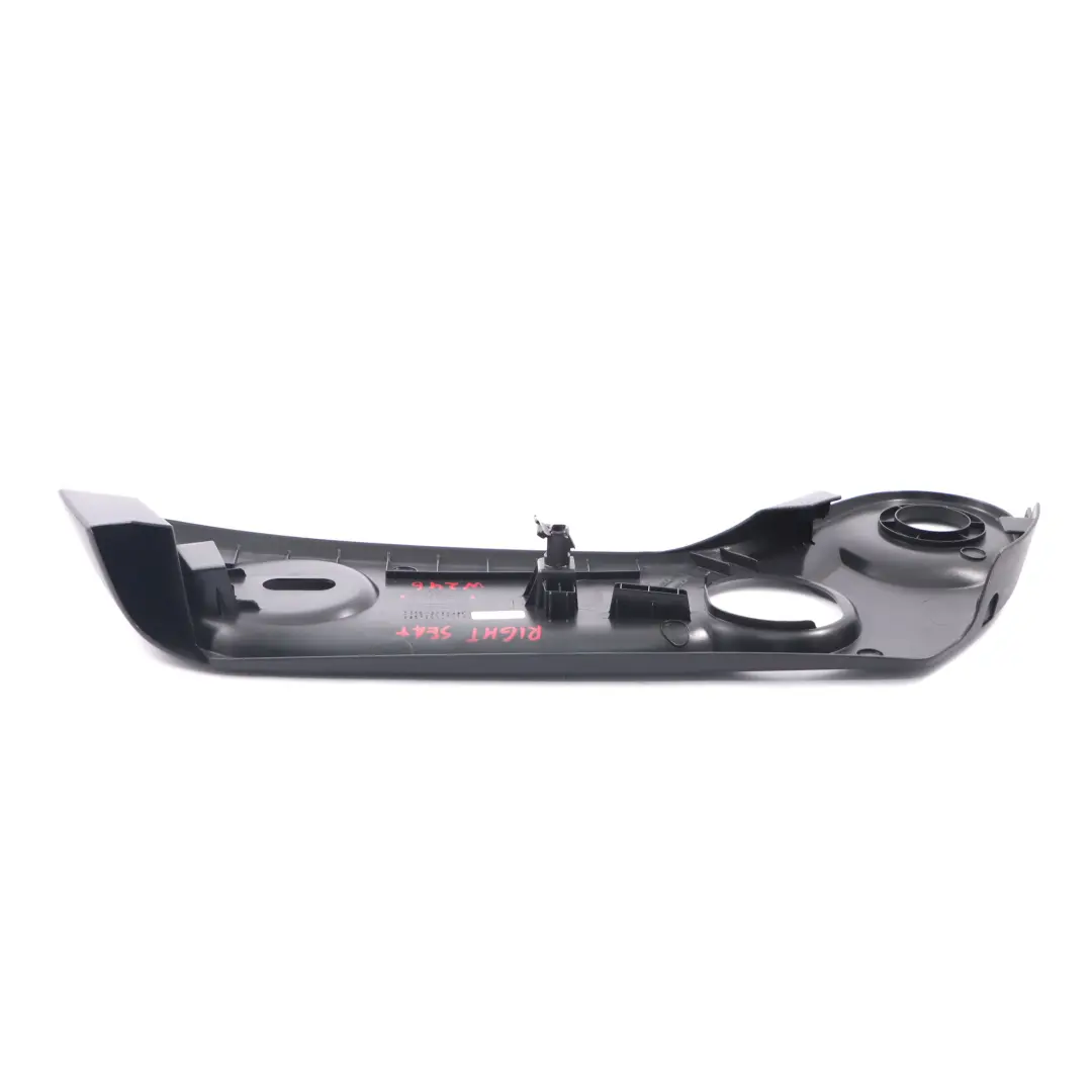  Panneau siège Mercedes W176 W246 Garniture Avant Droite Couvercle A2469195800 - SKU A2469194000 - Numéro de pièce A2469194000