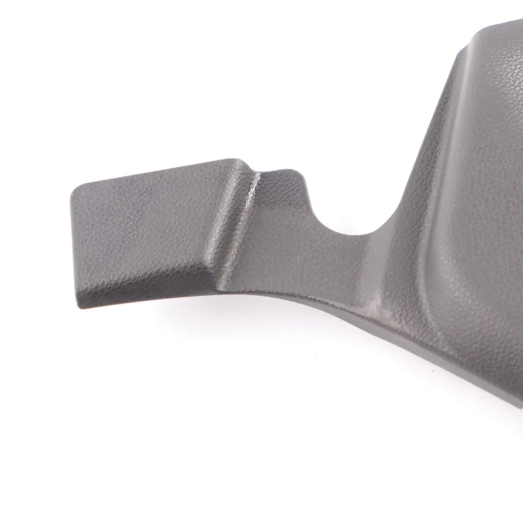 Rivestimento pannello sedili anteriori interno sinistro Nero per Mercedes W246 con numero di parte A2469194900 Mercedes W246 Rivestimento pannello sedili anteriori interno sinistro Nero - SKU A2469194900-1 - Numero di parte A2469194900