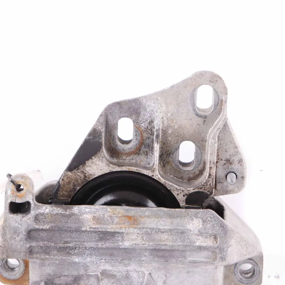 Support Moteur Boîte Vitesse Roulement Gauche N/S pour Mercedes W177 W247 à propos du numéro de pièce A2472403200 Mercedes W177 W247 Support Moteur Boîte Vitesse Roulement Gauche N/S - SKU A2472403200 - Numéro de pièce A2472403200