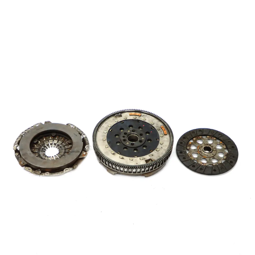  Frizione Mercedes W247 M282 Piastra pressione Volano a doppia massa A2472500000 - SKU A2472500000  - Numero di parte A2820301200
